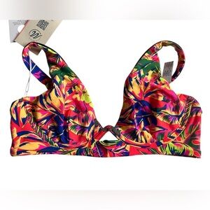 NWT Maaji reversible Vibrant Floral Bikini Top
